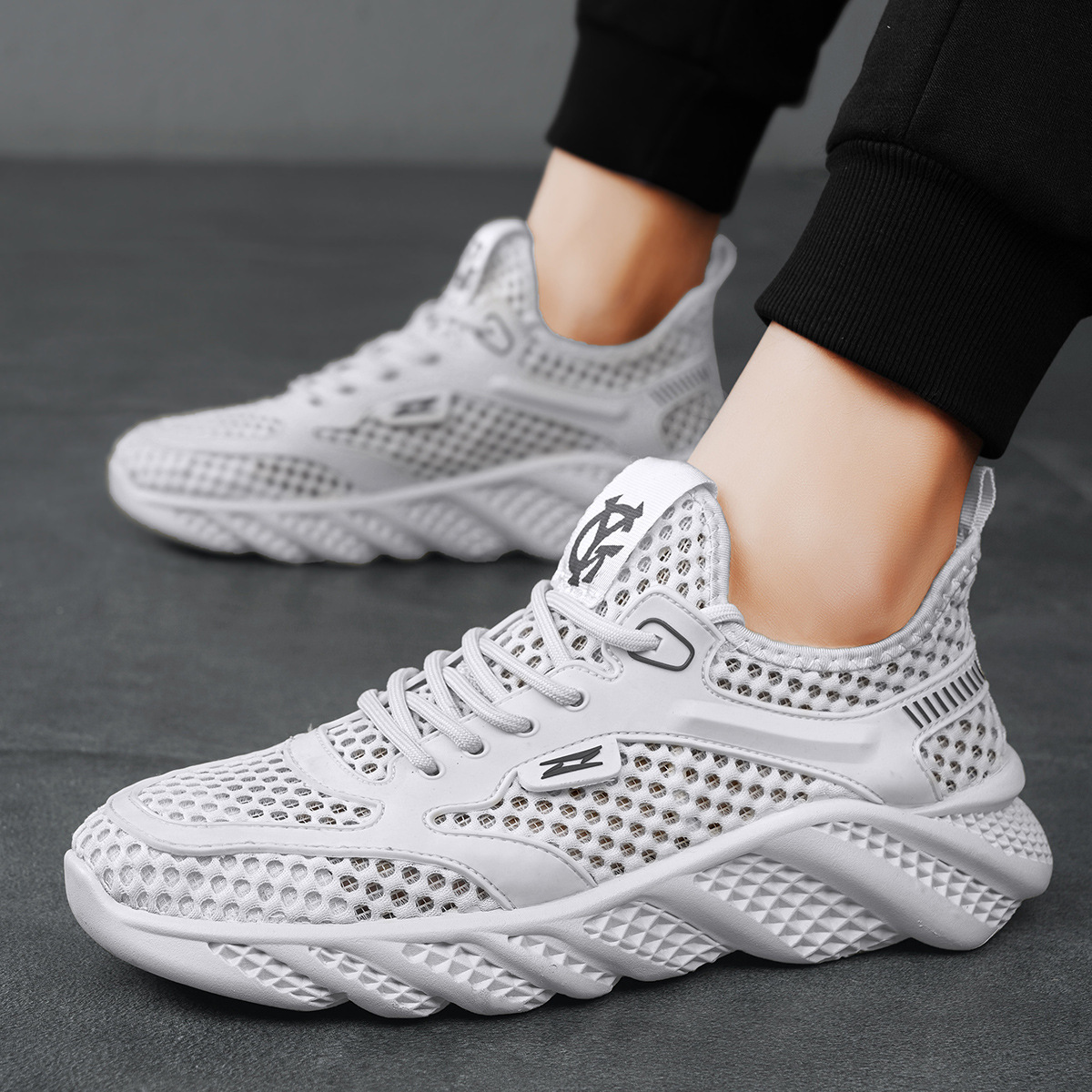 Men's Breathable Mesh Trainers