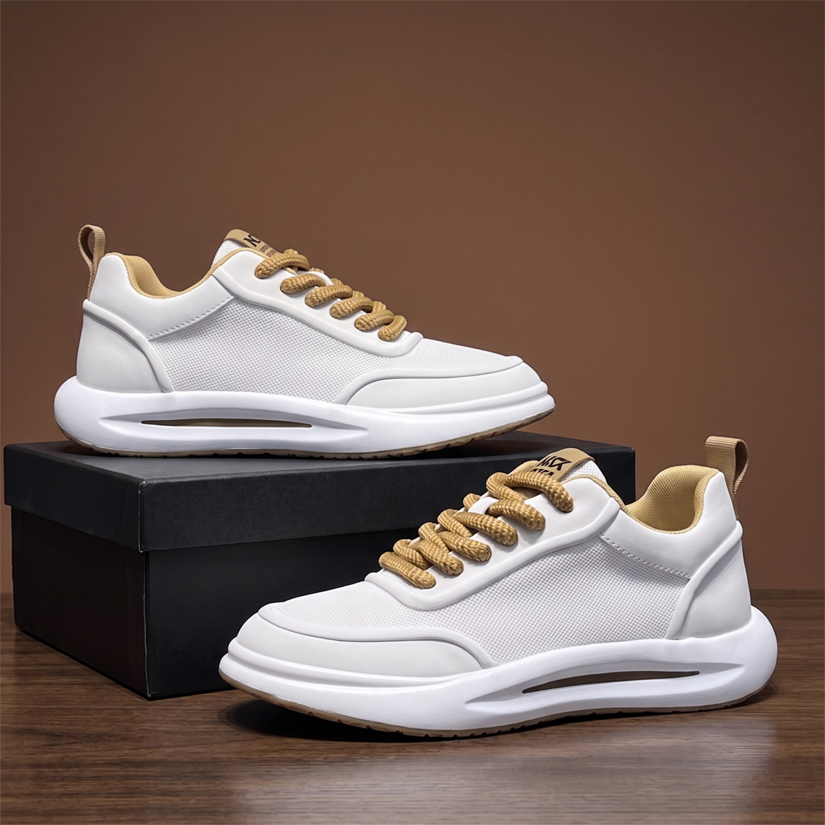 Men's Breathable Trainers